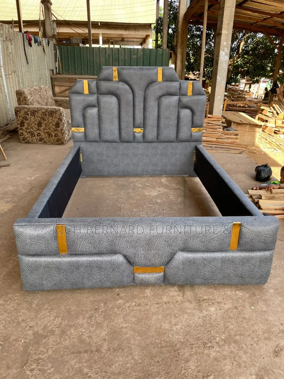 The Grey Gold Double Bed