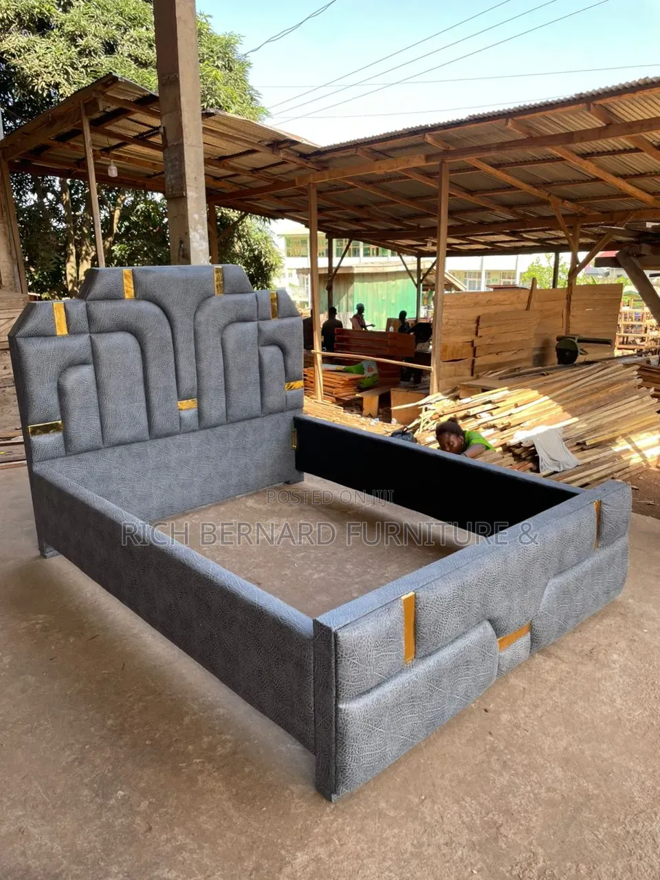 The Grey Gold Double Bed
