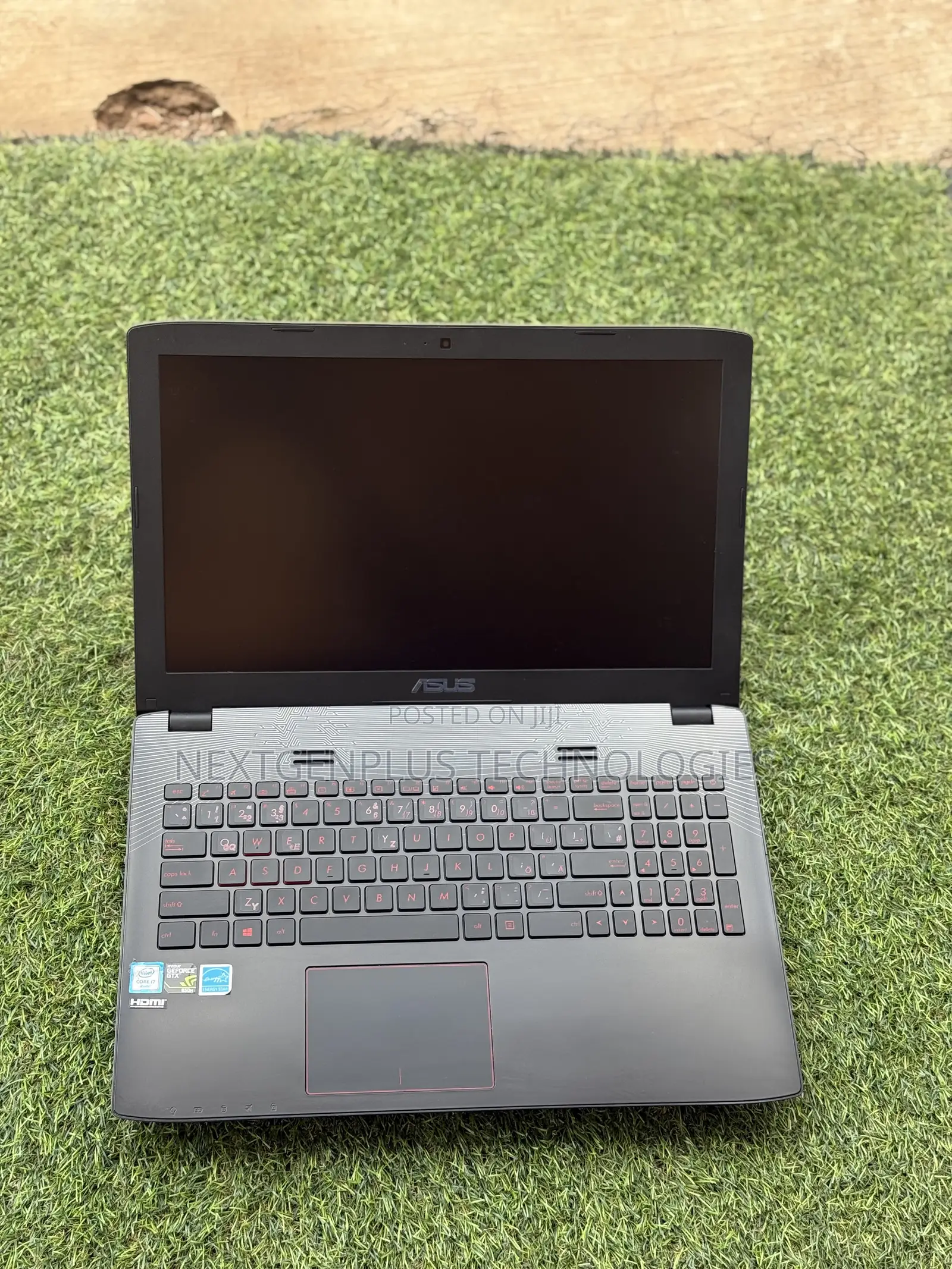 Laptop Asus ROG Strix G17 16GB Intel Core i7 SSD 512GB