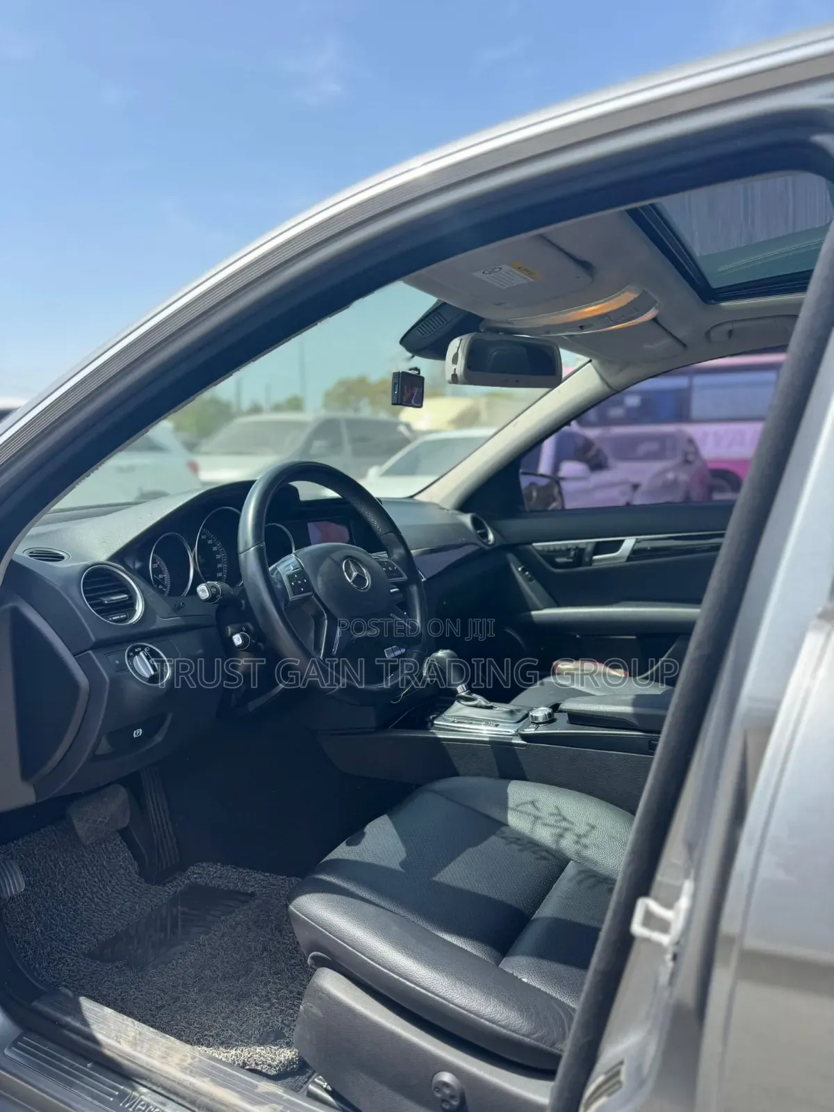 Mercedes-Benz C220 Classic 2014 Silver