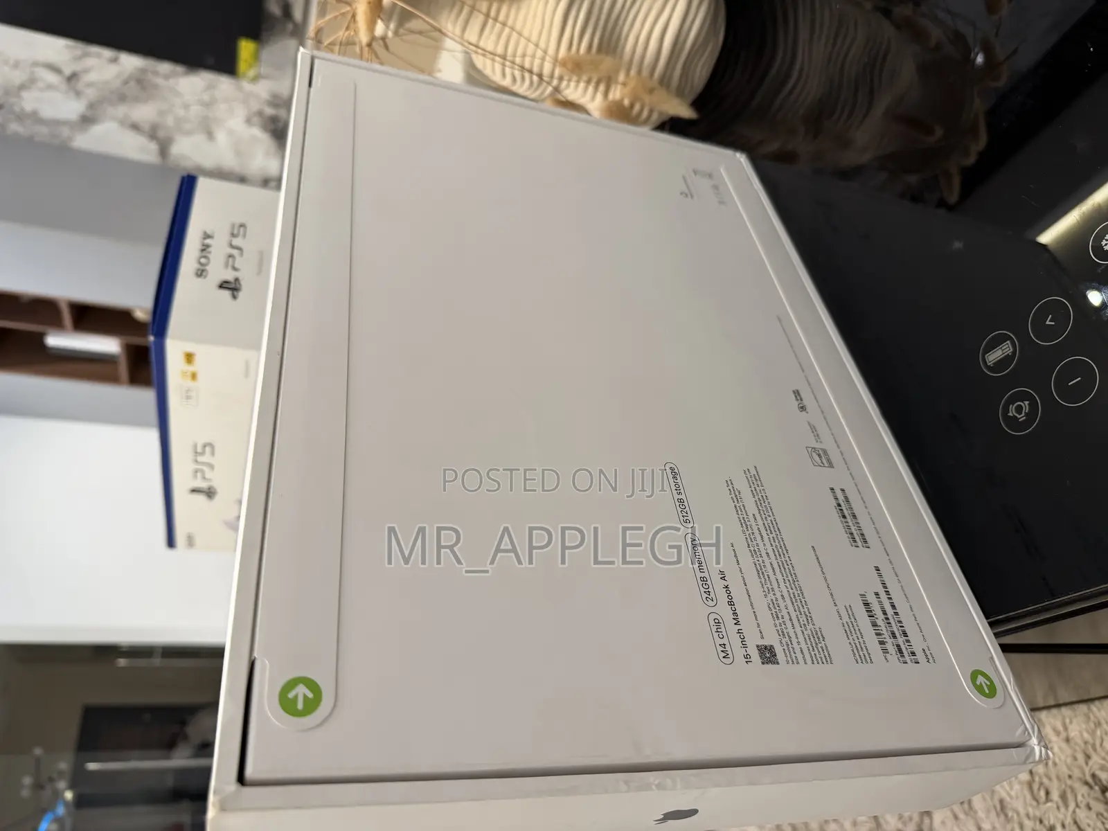 New Laptop Apple MacBook Air 2025 M4 15-inch 24GB Apple M4 SSD 512GB