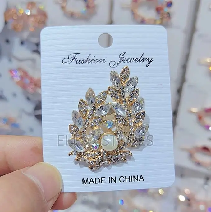 Stylish Brooches