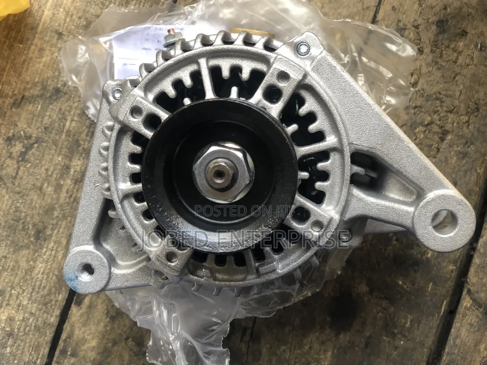 Toyota Corolla Pontiac Vibe Alternator