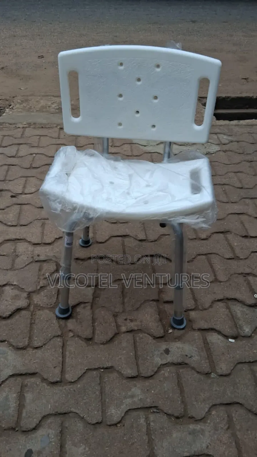Shower Seat With Backrest