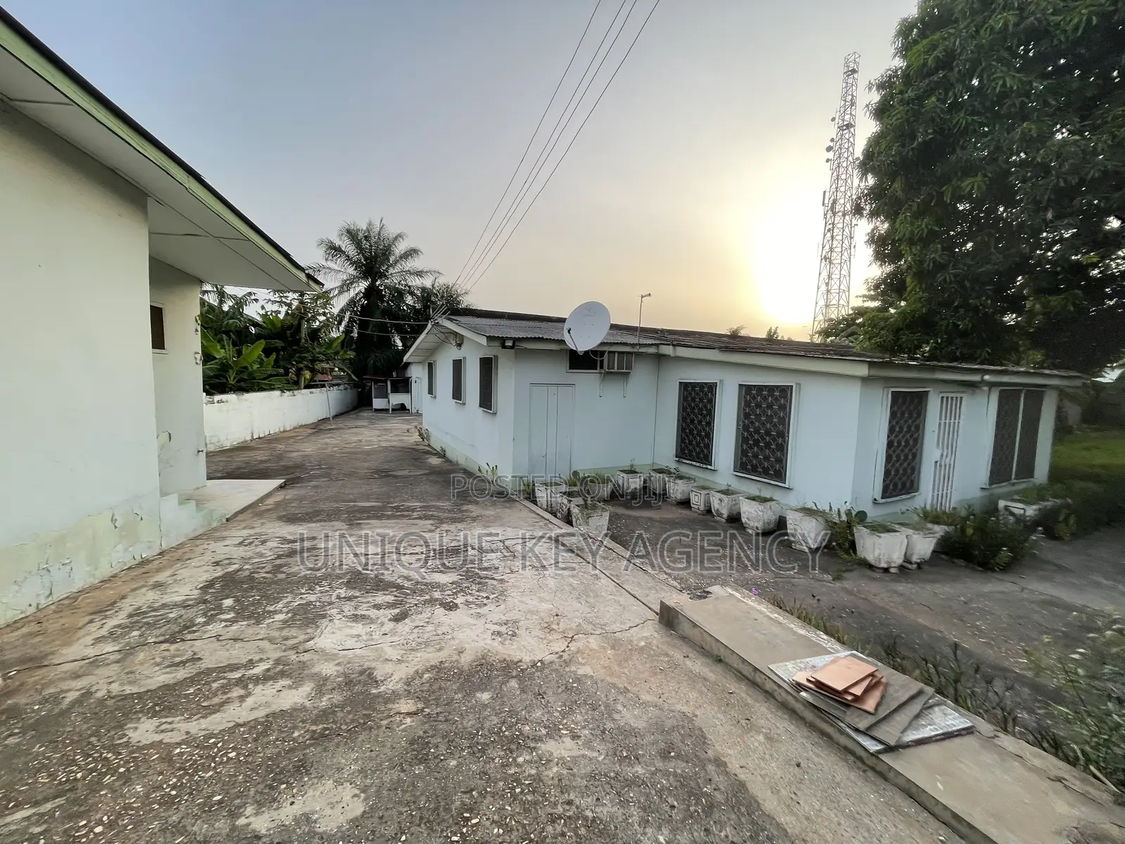 4 BDRM House on 2 Plot for Sale in Kanda
