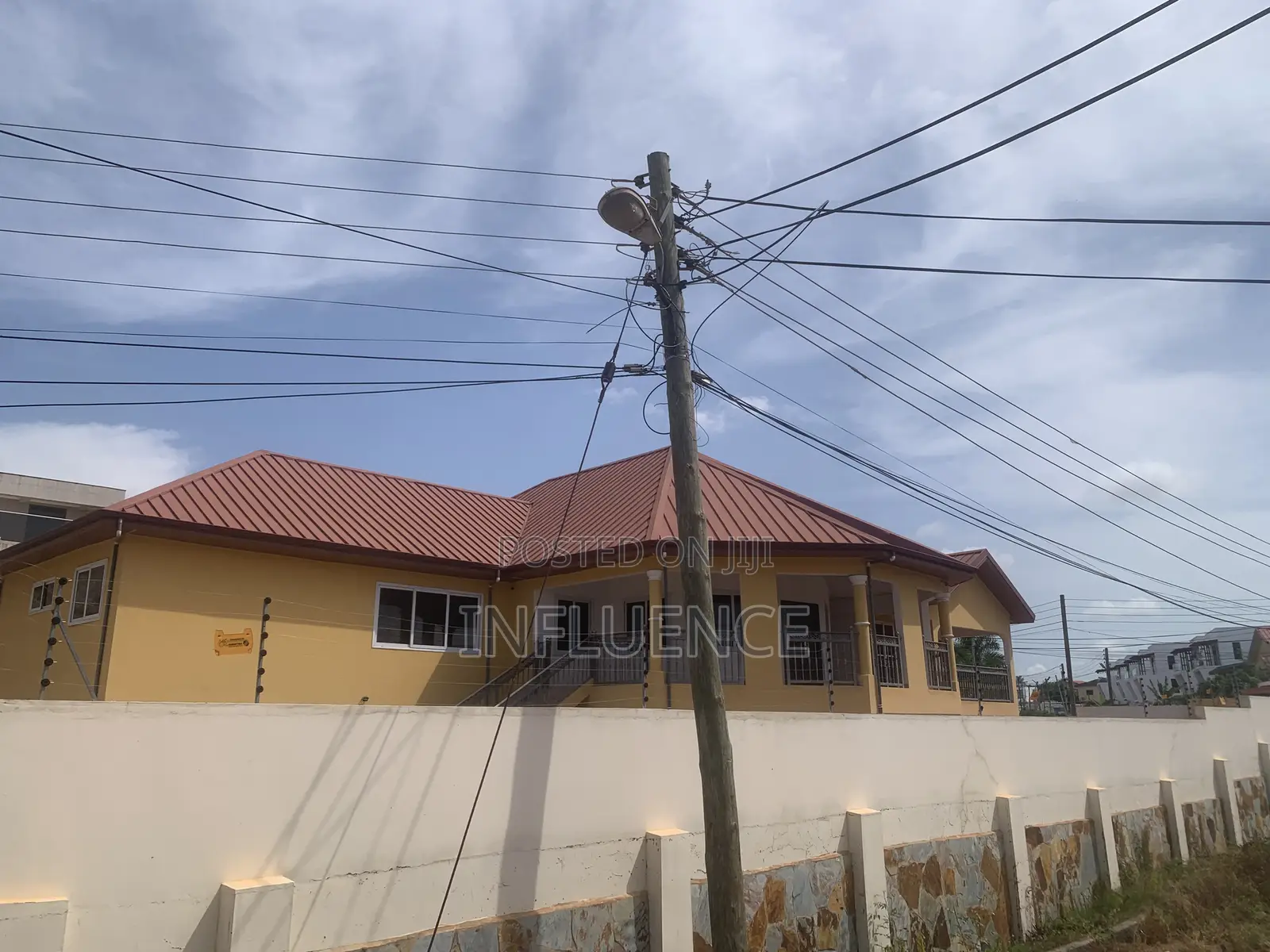 8bdrm House in Adjirigano, East Legon for rent