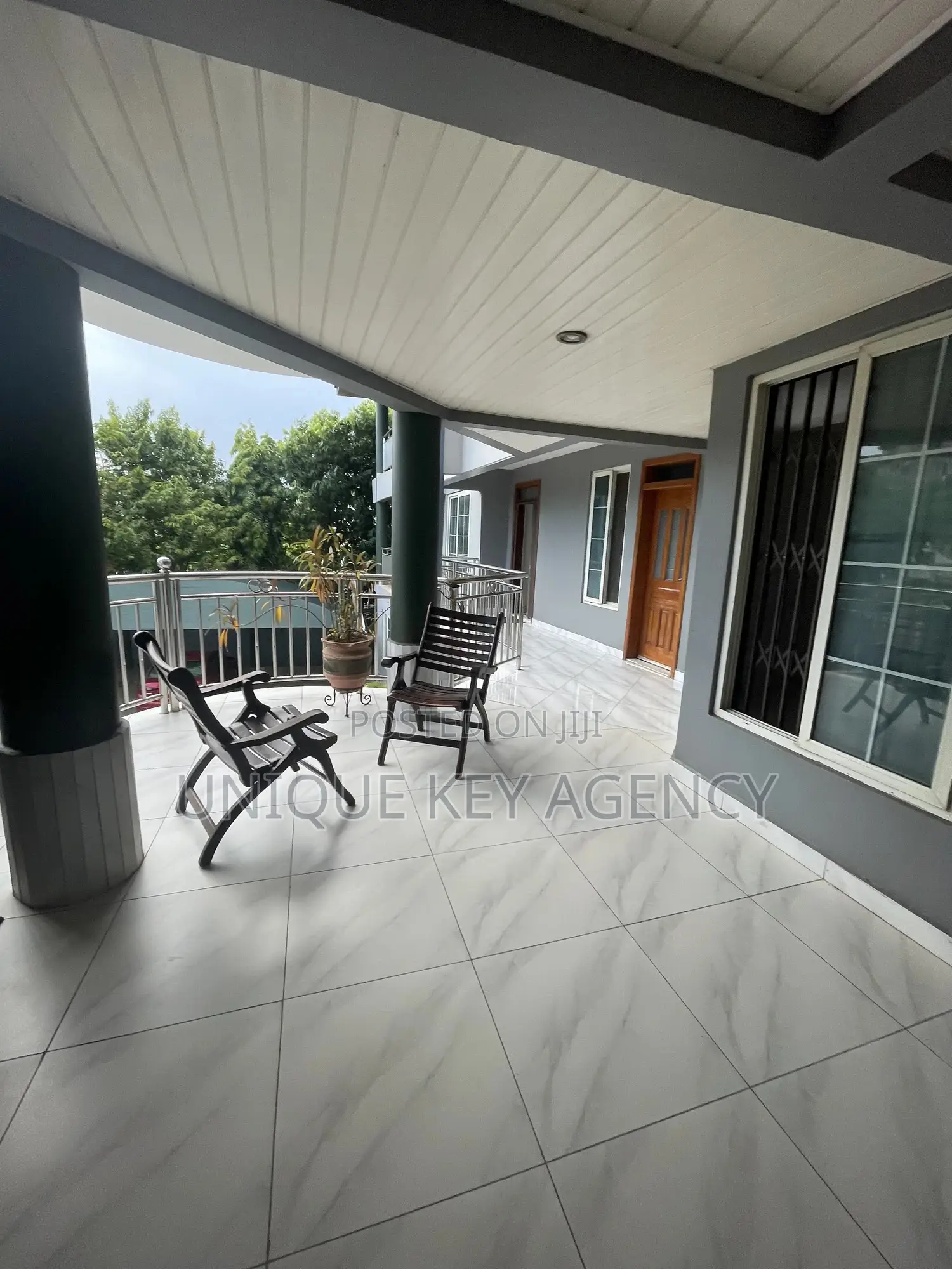 2bdrm Apartment in Unique Key Agency, Airport Residential Area for rent