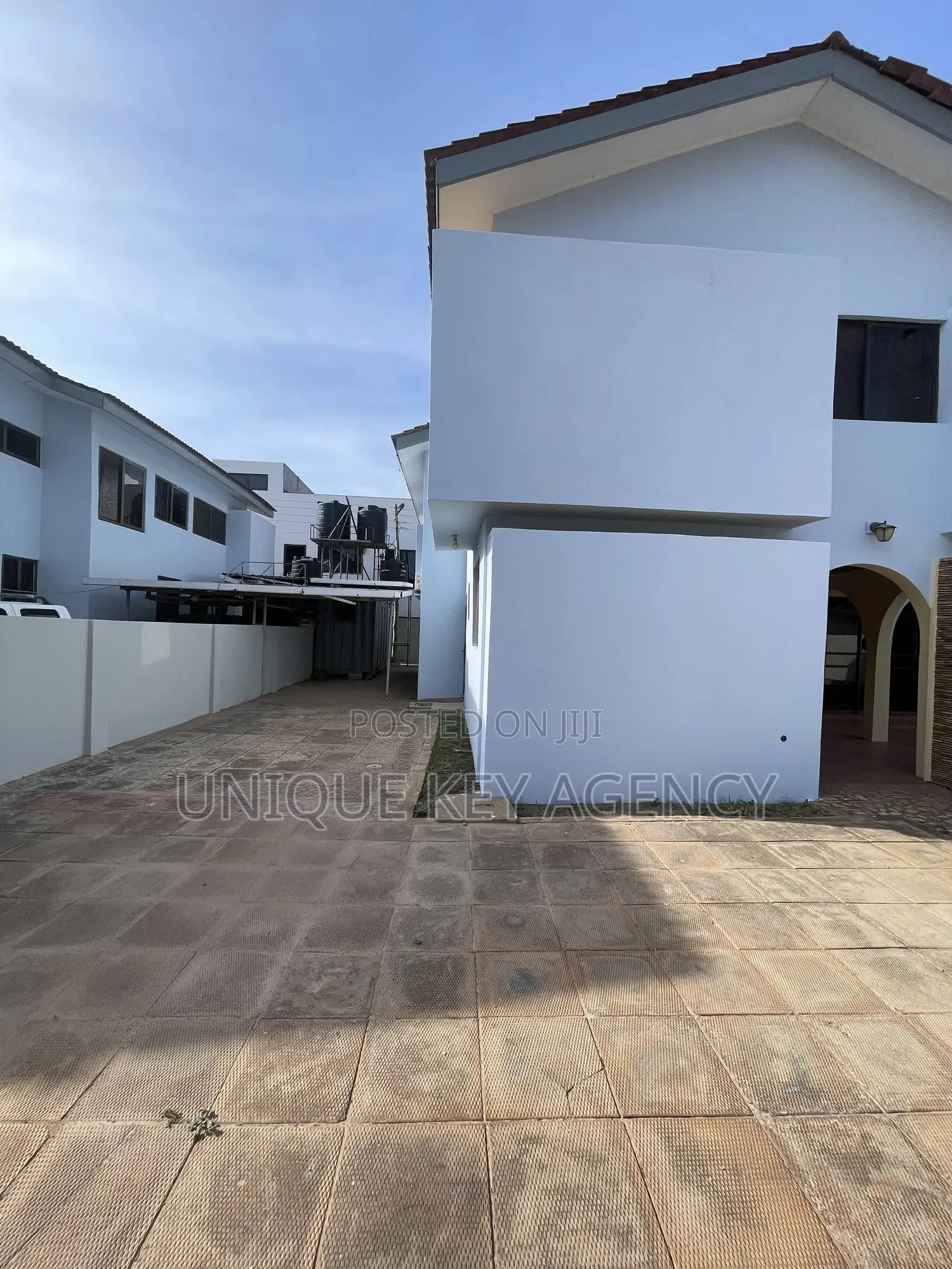 4bdrm House in Unique Key Agency, Spintex for rent