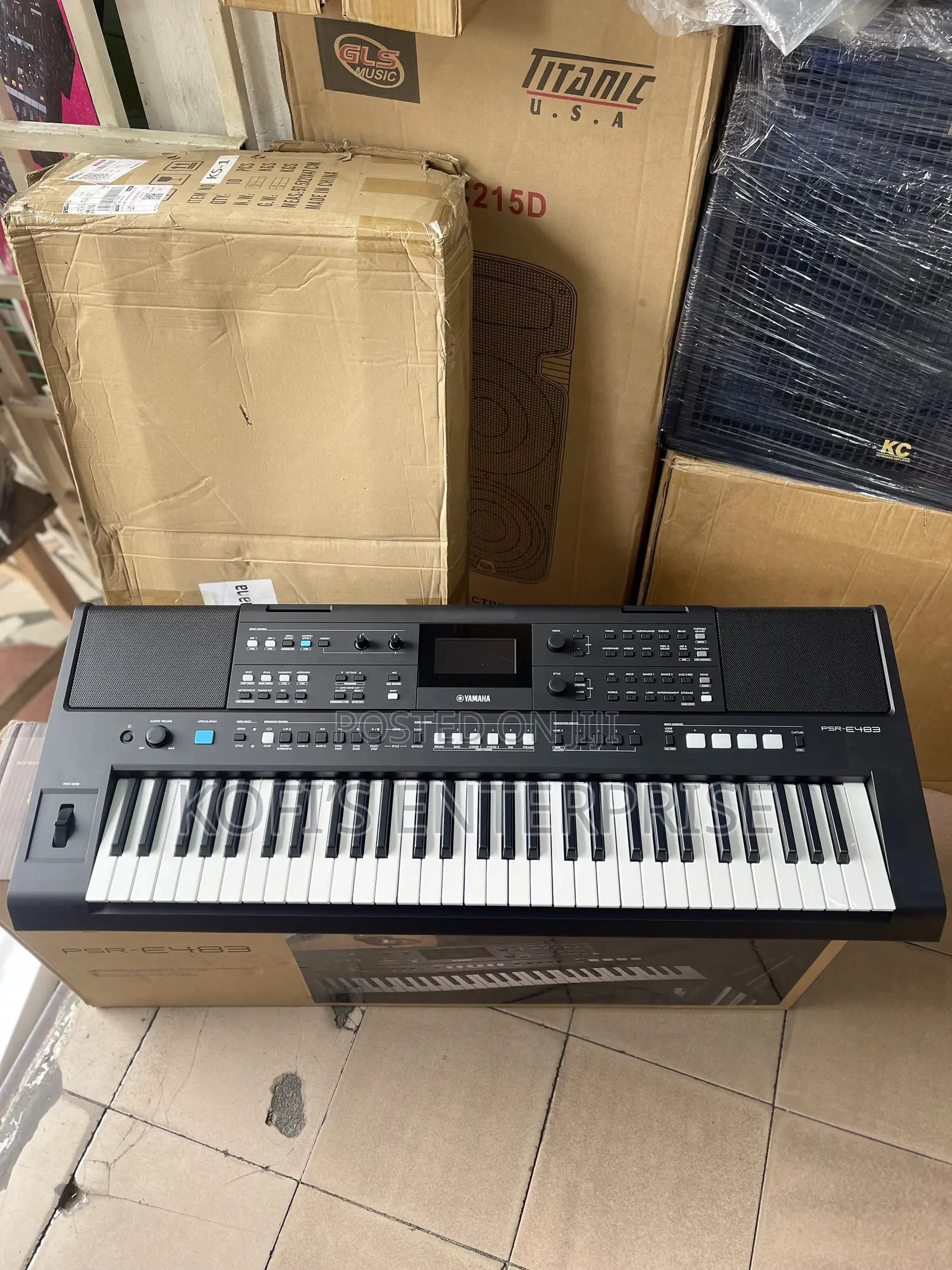 Yamaha PSR E483 Keyboard