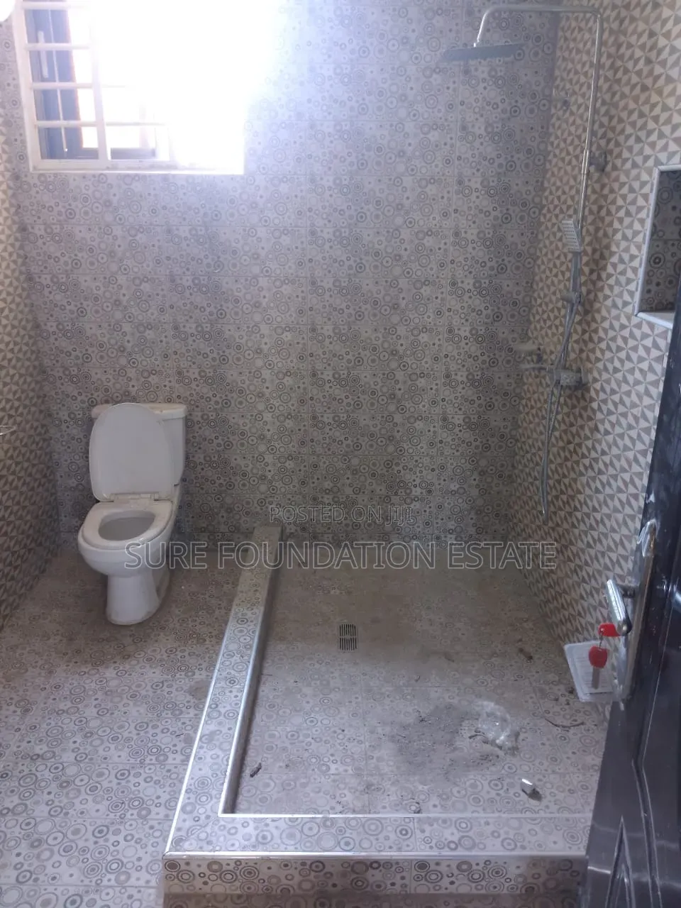 3bdrm Apartment in Dansoman for rent