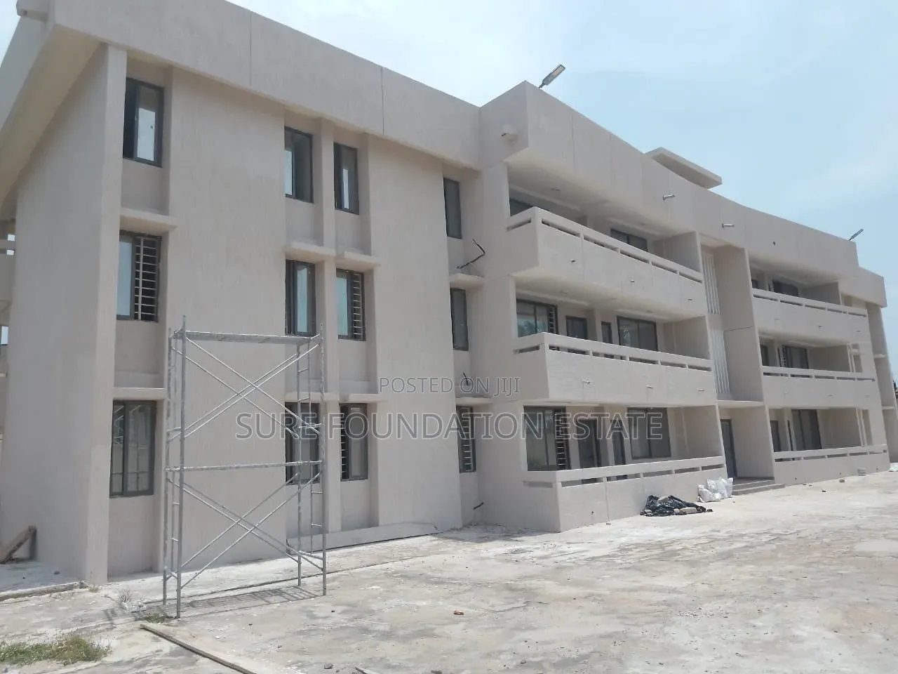 3bdrm Apartment in Dansoman for rent