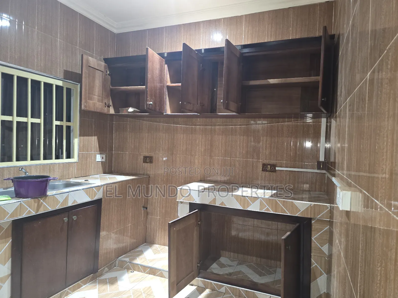 2bdrm Apartment in Ipt Denchembouso, Kumasi Metropolitan for rent
