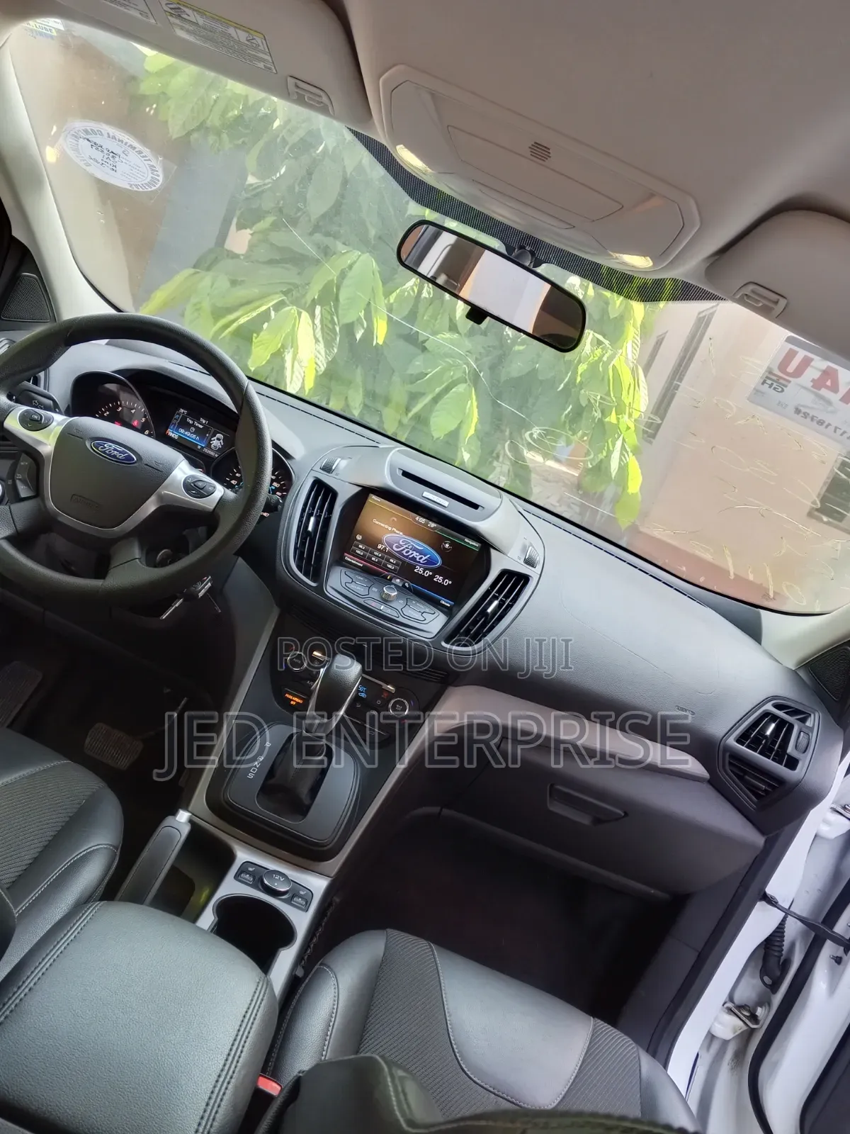 Ford Escape SE 4dr SUV AWD (1.6L 4cyl Turbo 6A) 2015 White