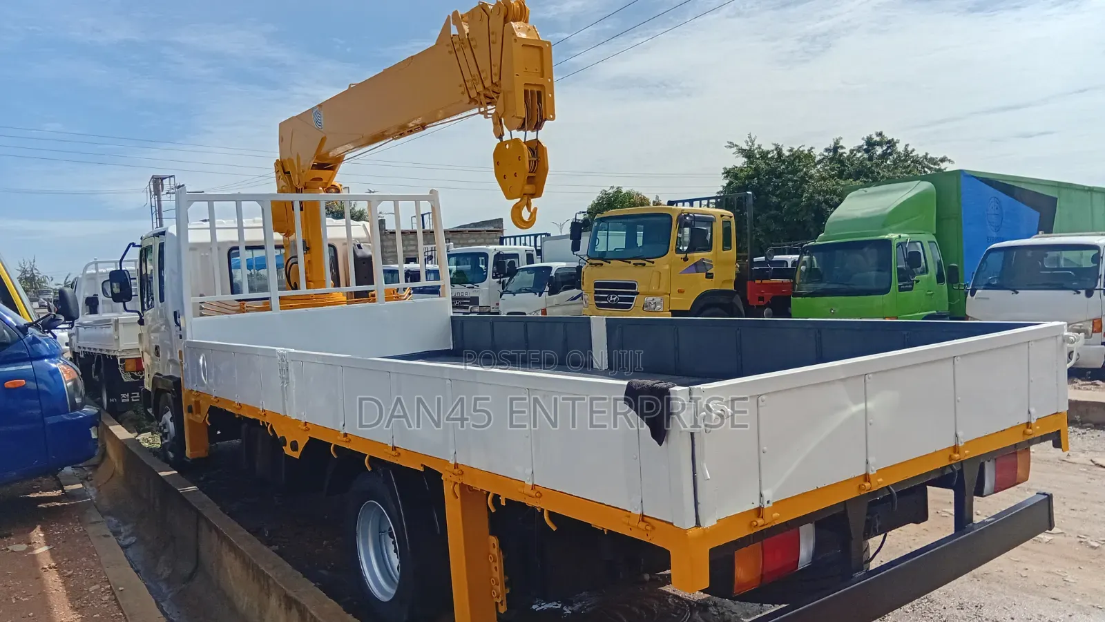 Hyundai 5 Tons Crane Truck