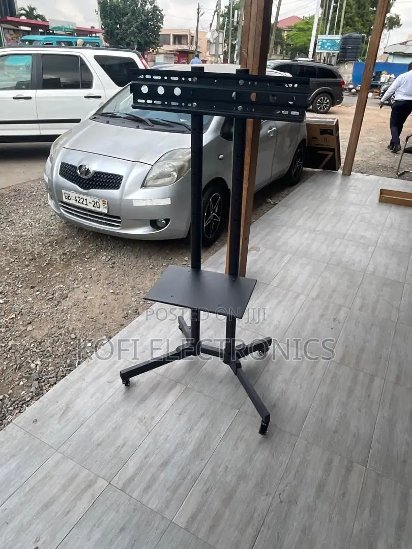 Adjustable Tv Stand Cabinet for 32–65” Screens