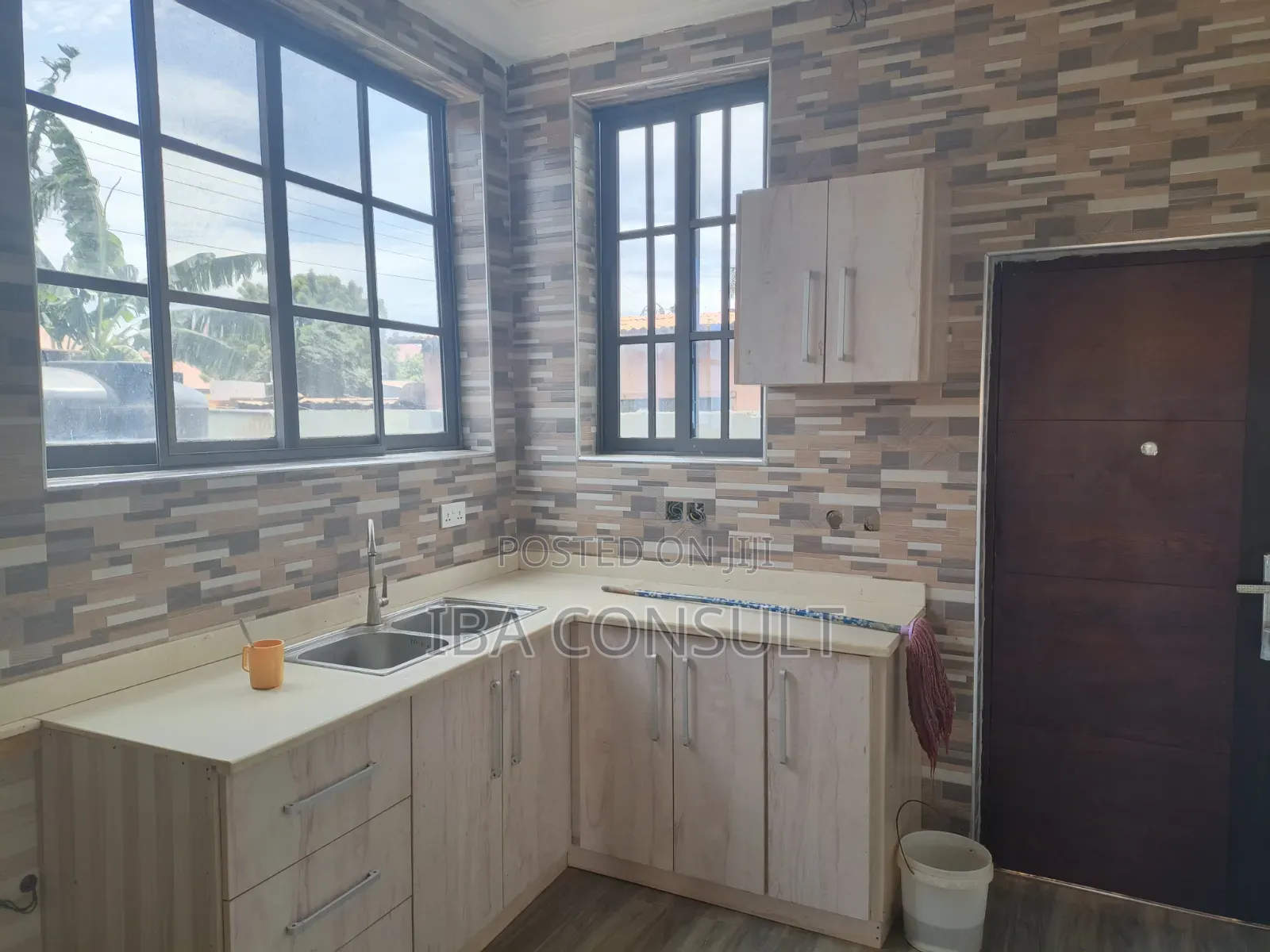 Office Space for Rent at Oyarifa.