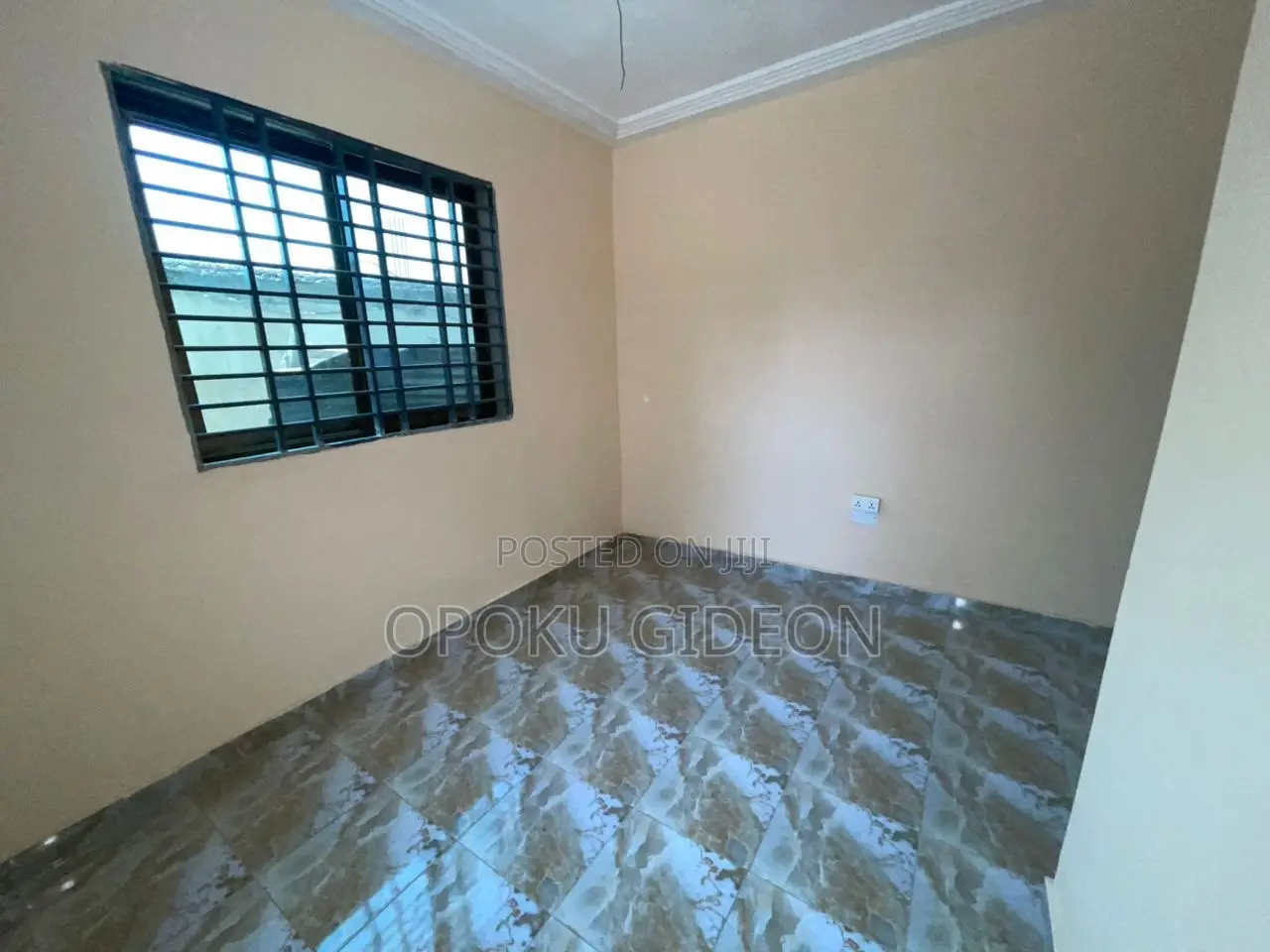 1bdrm Room & Parlour in Anyaa, NIC for rent