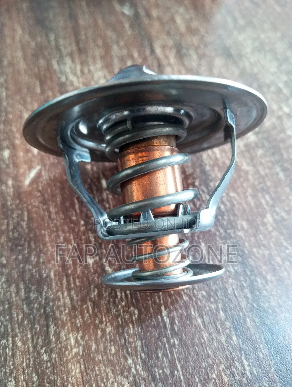 4183. Original Toyota Yaris Thermostat Imported From Usa
