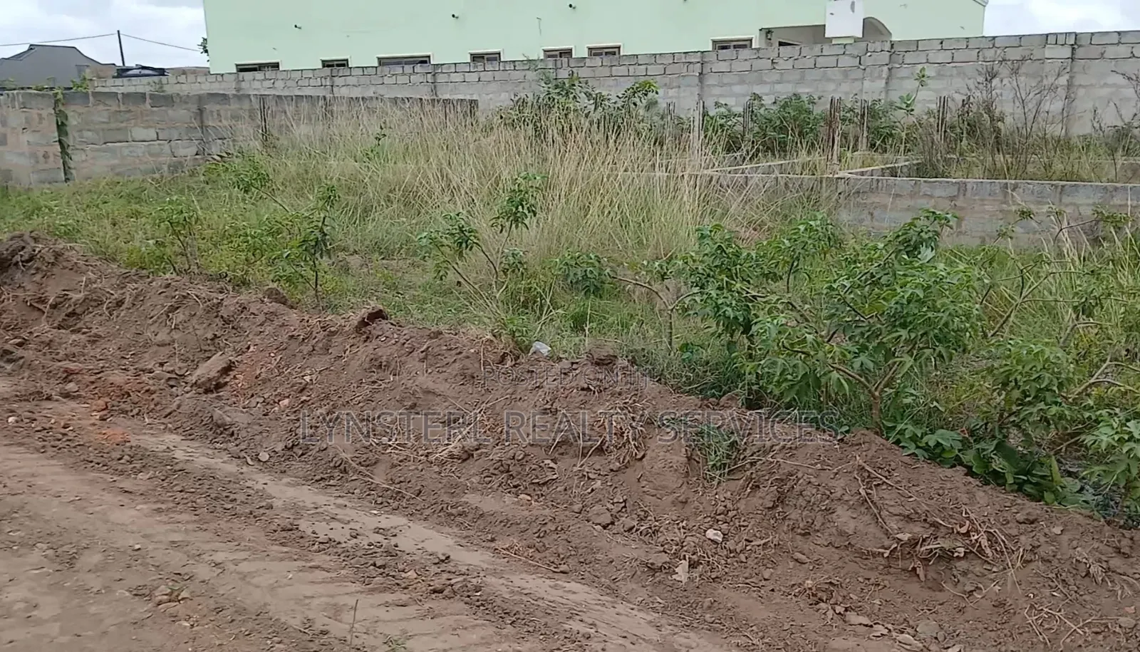40x50ft Land With Footing at Amrahia