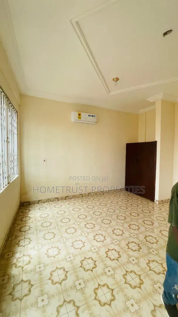 2bdrm Apartment in Pokuase Acp for rent