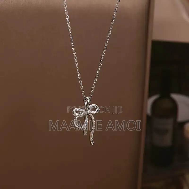 Stainless Steel Silver Necklaces Available