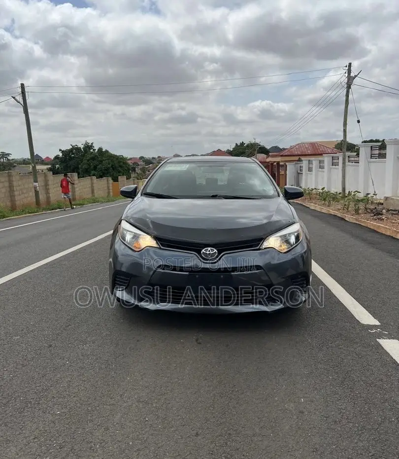 Toyota Corolla 2016 Gray