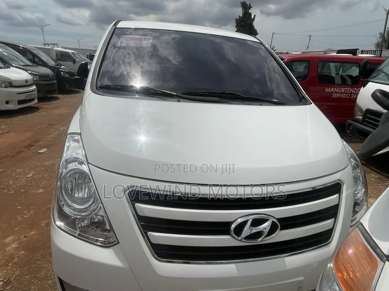 Hyundai Starex 2014 White