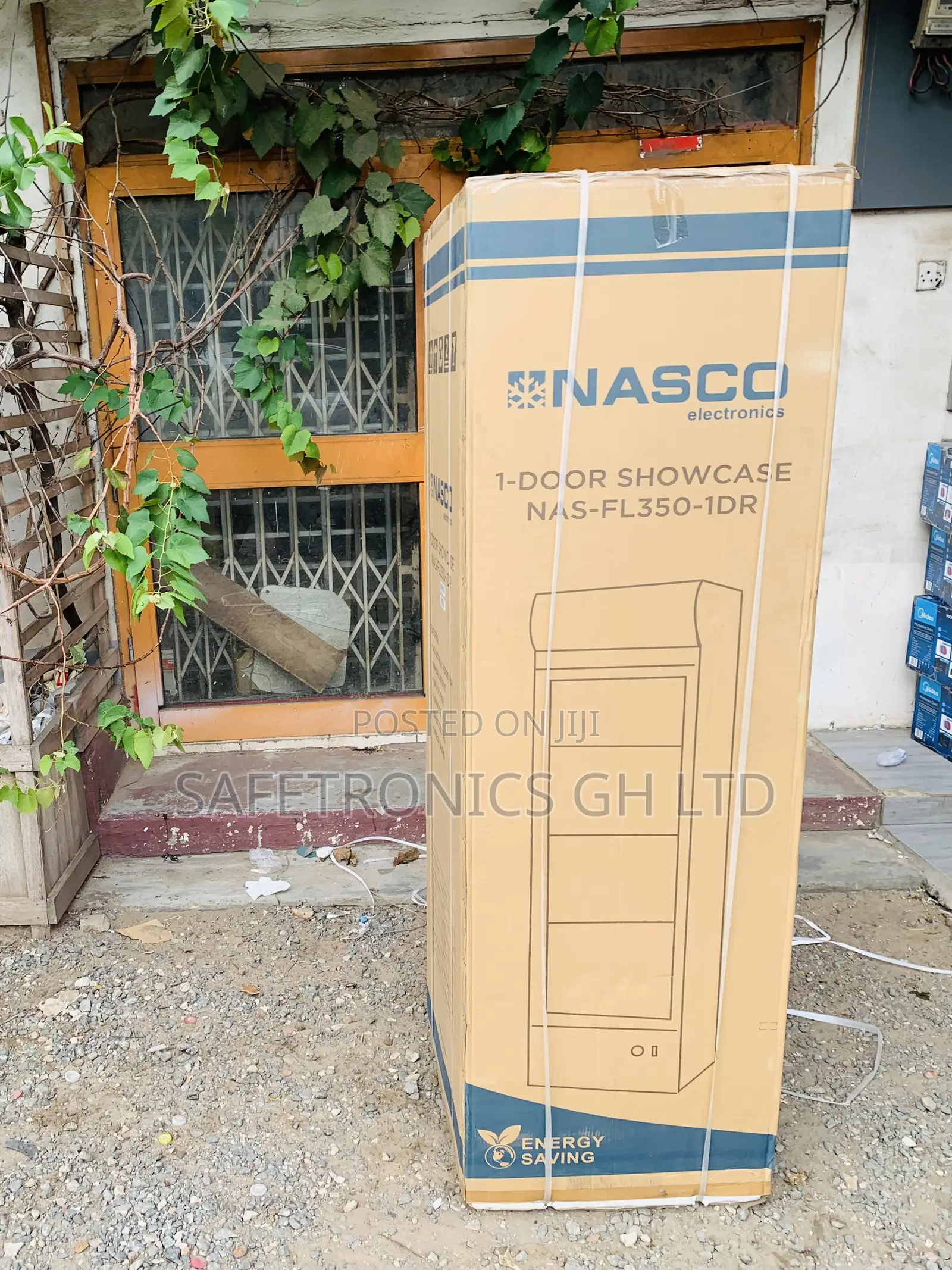 Ultra Modern Nasco-288-LTRS-Display-Fridge-Nas-Fl350-1dr