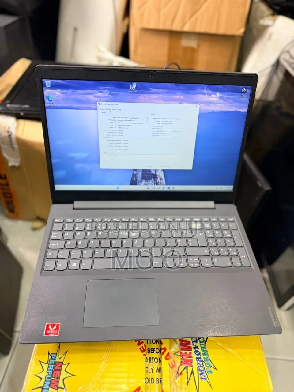 Laptop Lenovo Ideapad V14 IGL 8GB AMD Ryzen 5 SSD 256GB