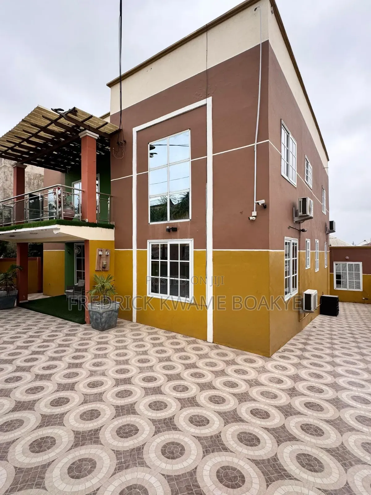 Furnished 5bdrm House in Brother K Estate, Kumasi Metropolitan for sale