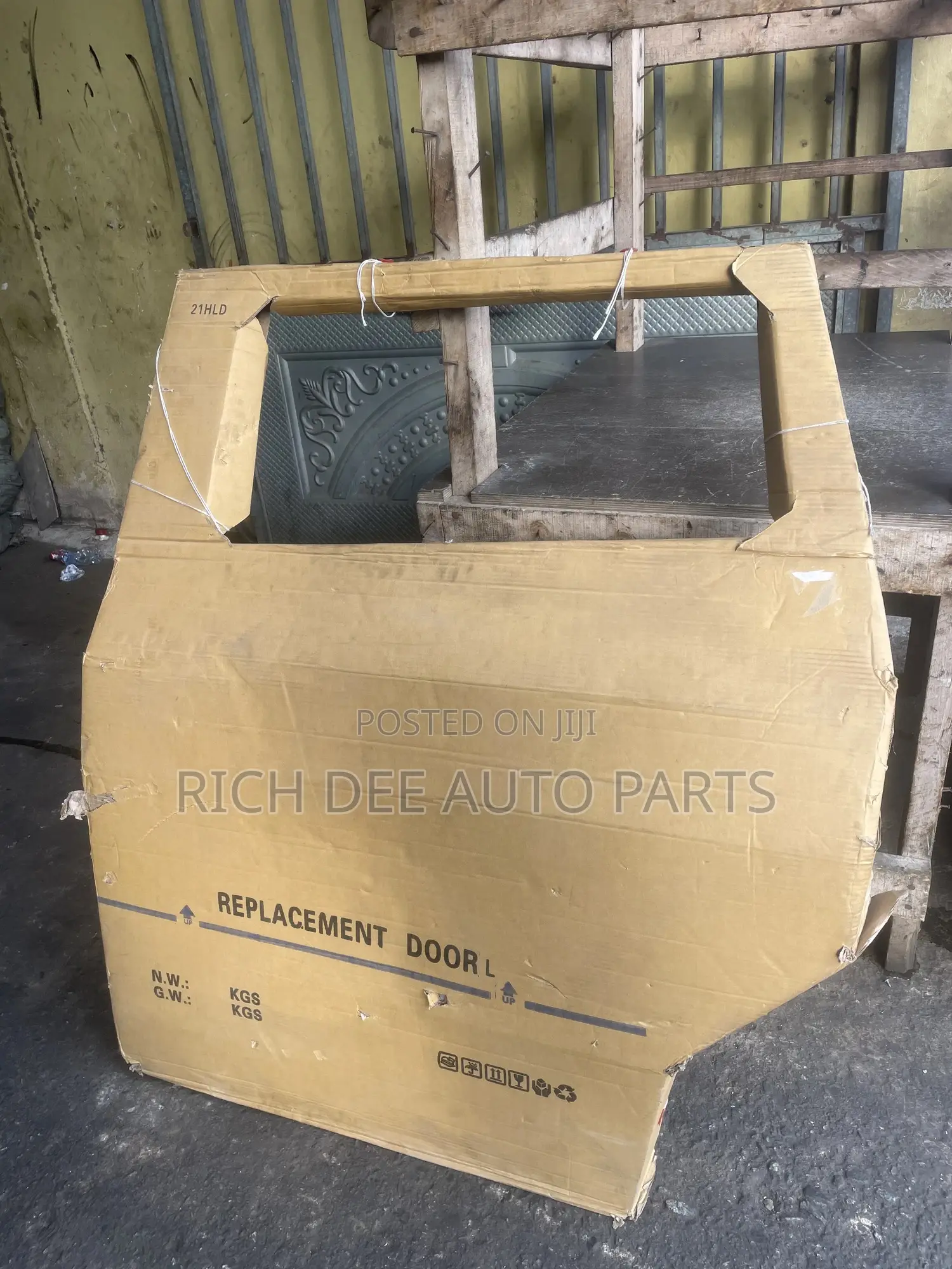 Toyota Highlander 2020-2021-2022-2023-2024 Door Back Available