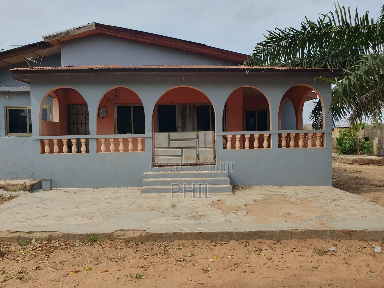 6bdrm House in Abease, Amasaman for rent