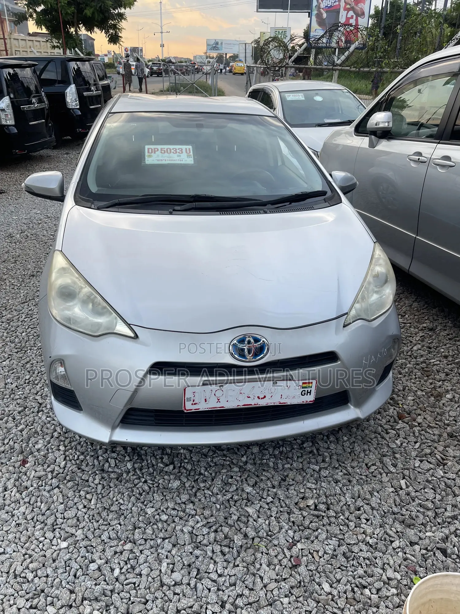 Toyota Aqua 2014 Silver