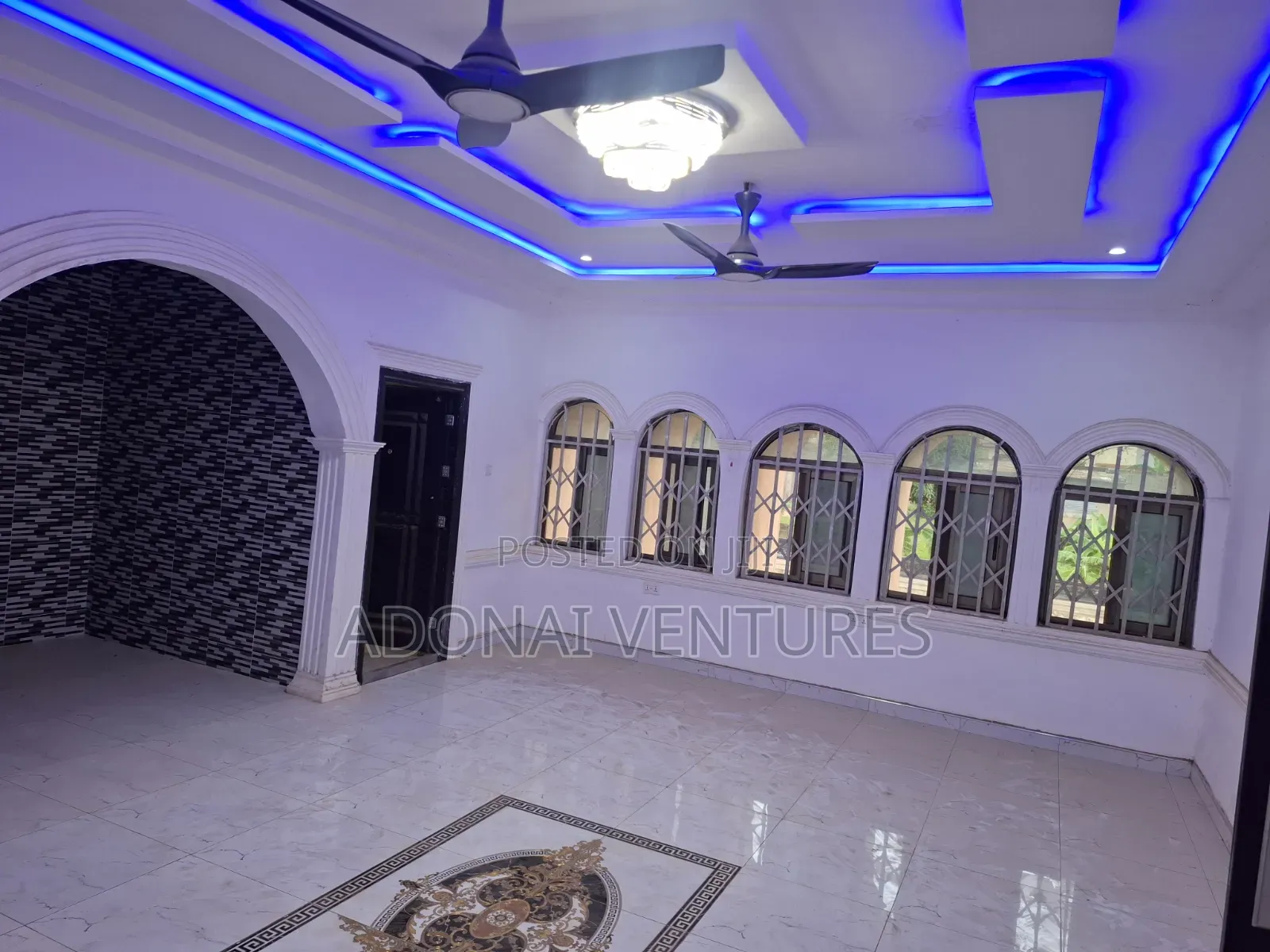 5bdrm House in Ahodwo Daban, Asunafo North Municipal for rent