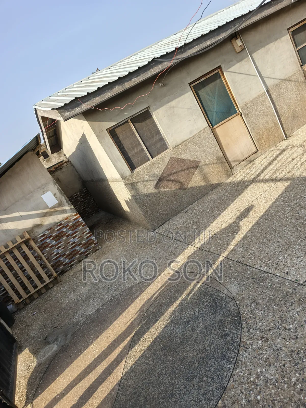 1bdrm Shared Apartment in Dr Roko, Manhean for rent