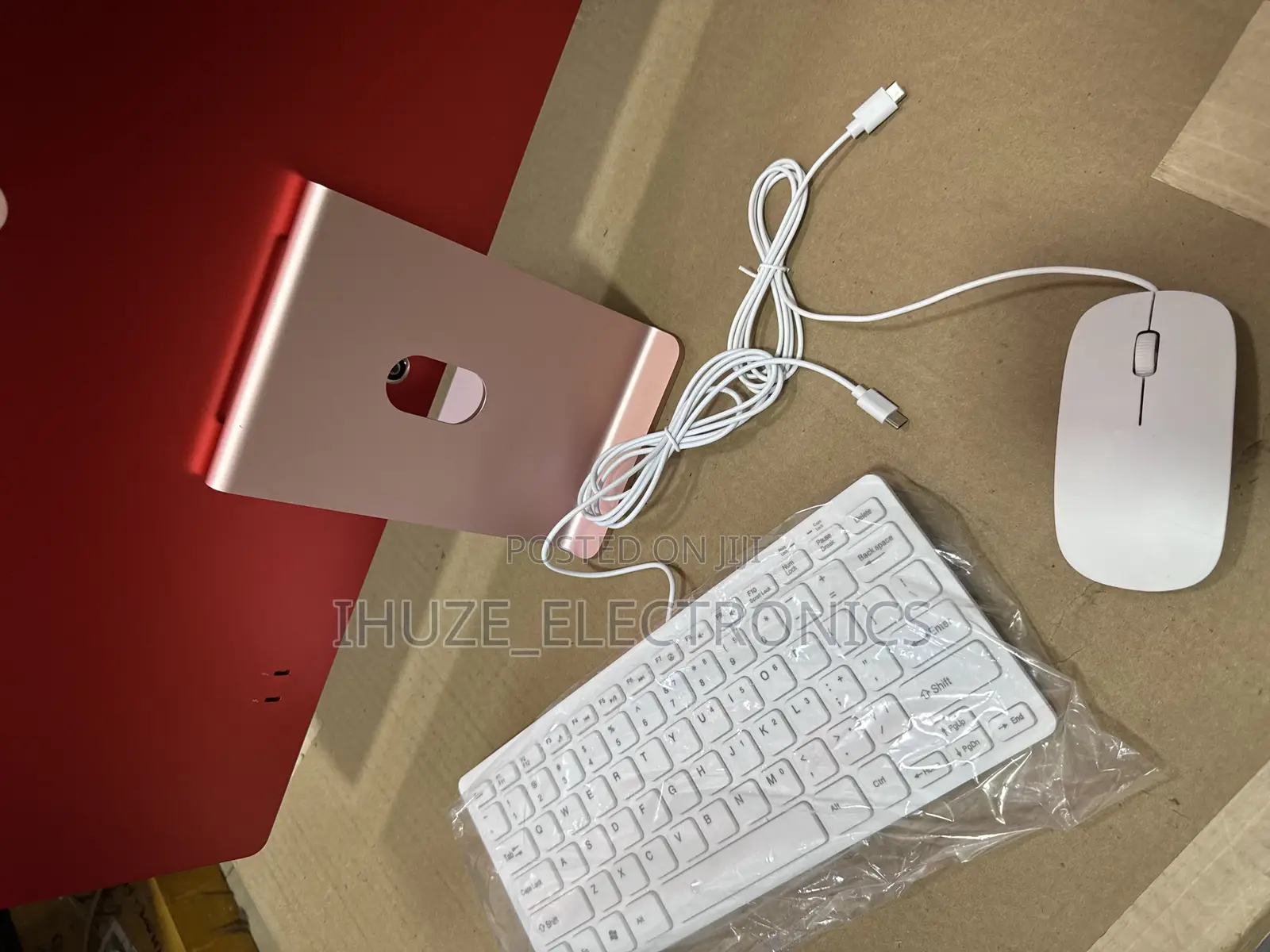 Desktop Computer Apple iMac M1 8GB Apple M1 SSD 256GB