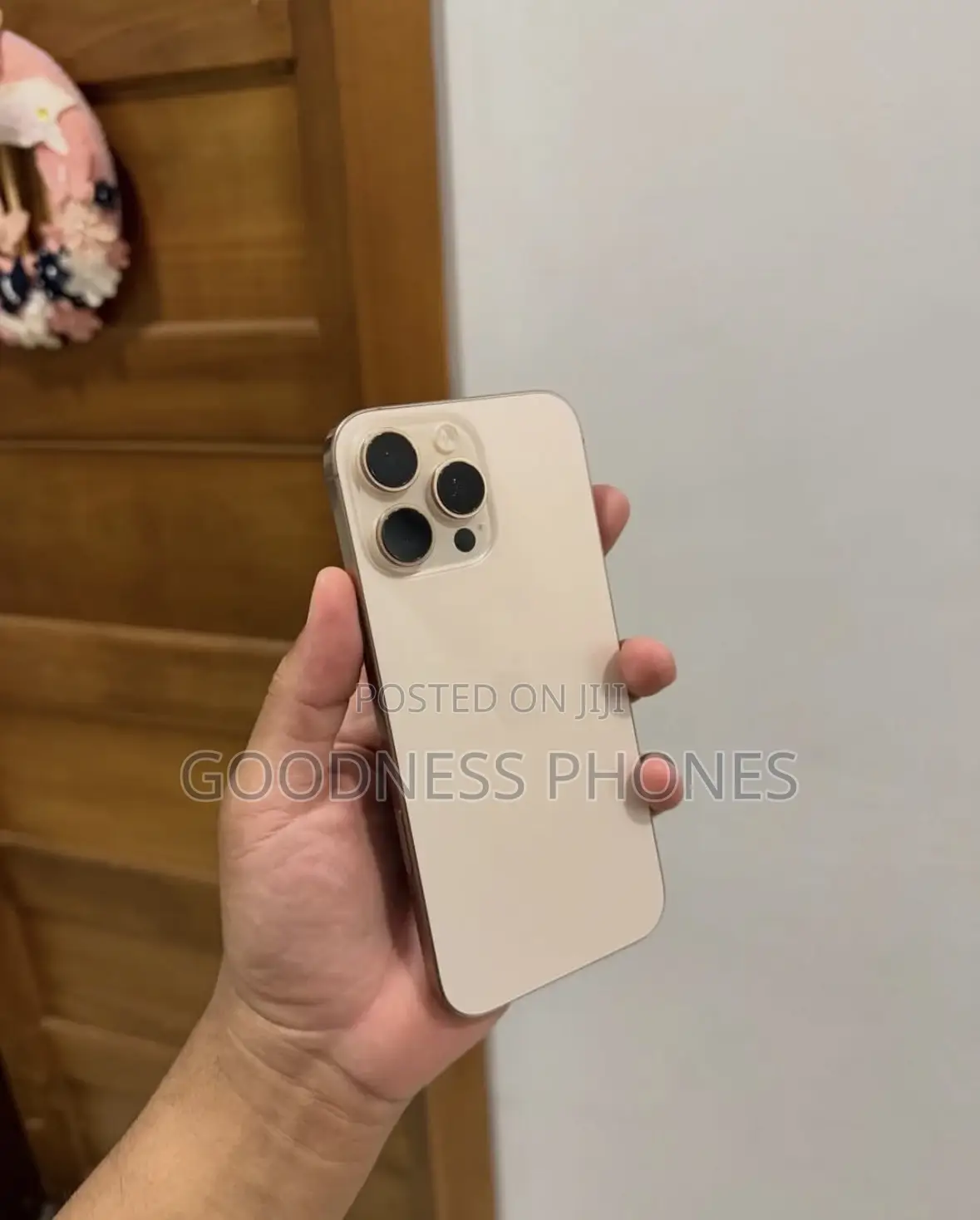 Apple iPhone 16 Pro Max 256 GB Gold