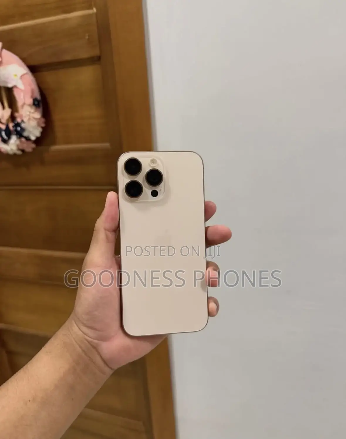 Apple iPhone 16 Pro Max 256 GB Gold