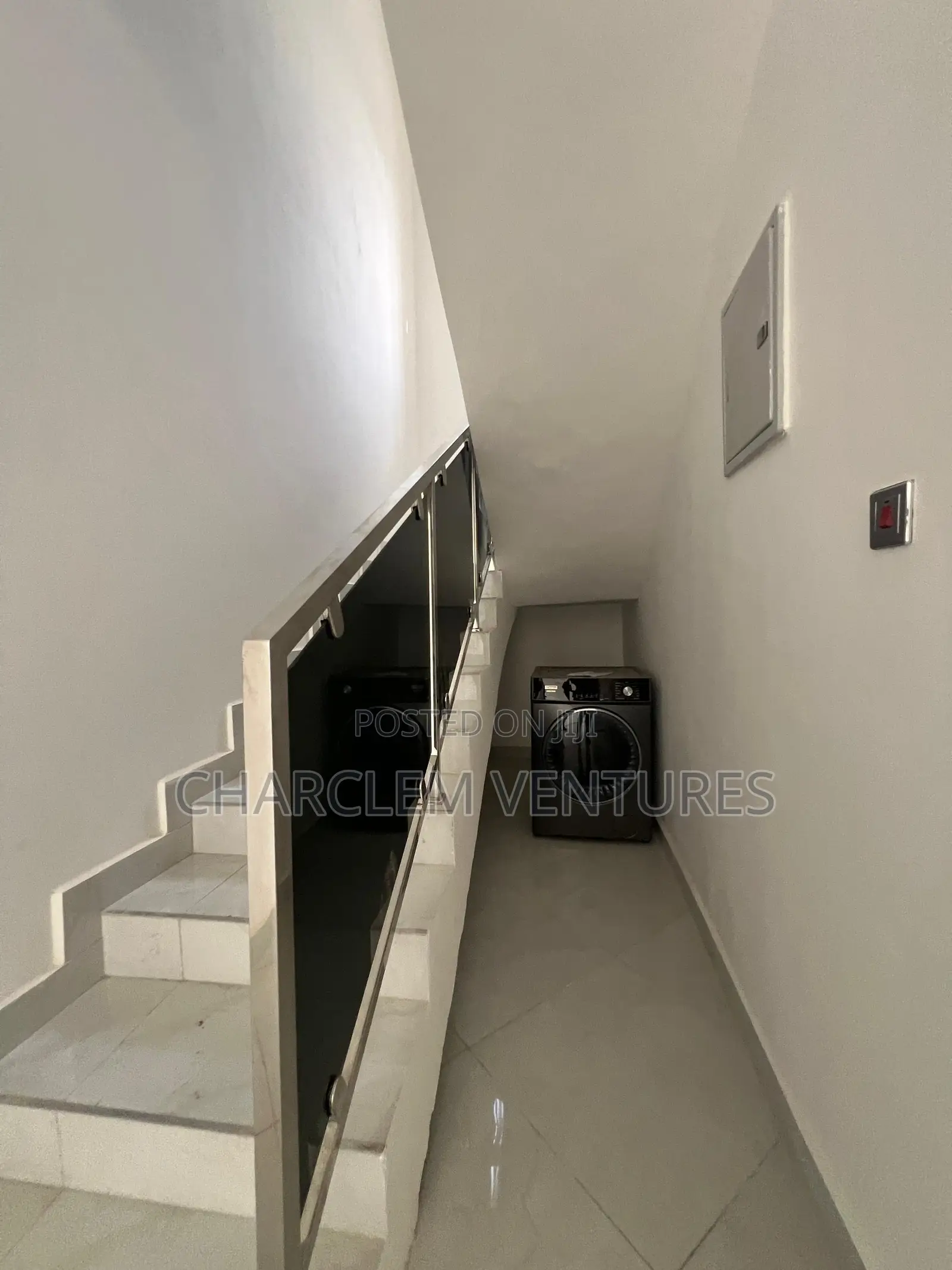 3bdrm House in Charclem Ventures, North Legon for sale