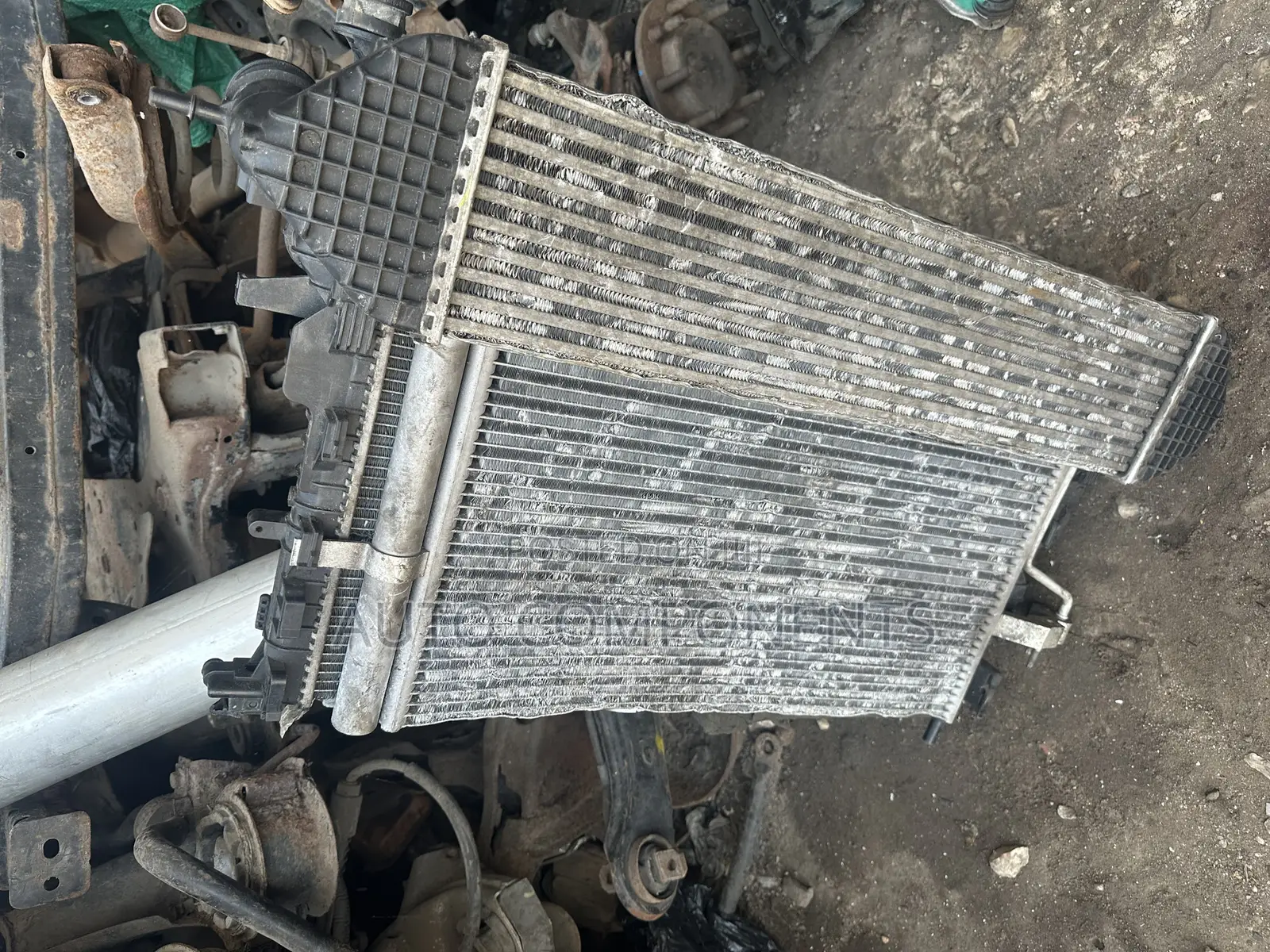 Ford Escape 2013 Complete Radiator Tank.