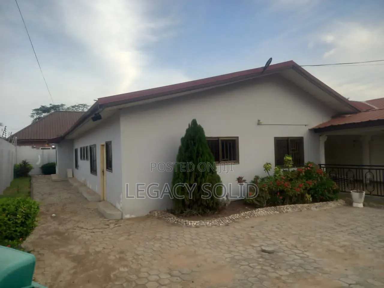 4bdrm House in Legacy Solid Real for rent
