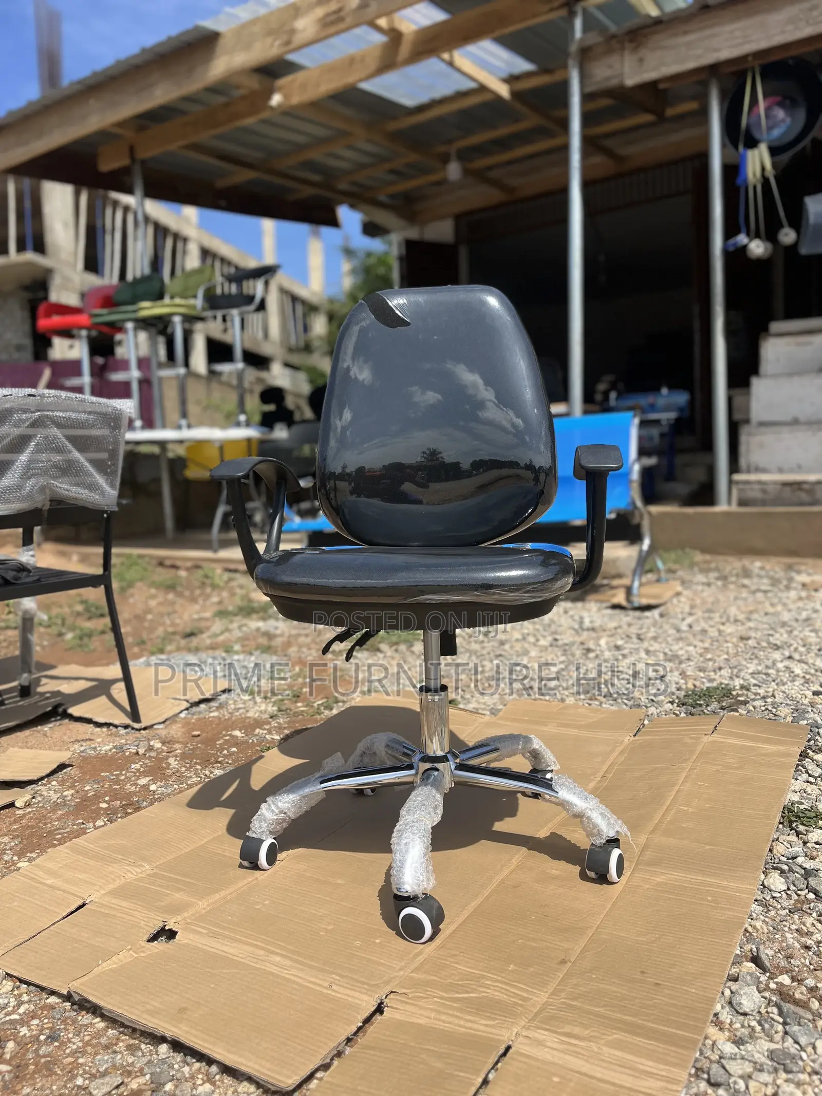 Swivel Office Chair