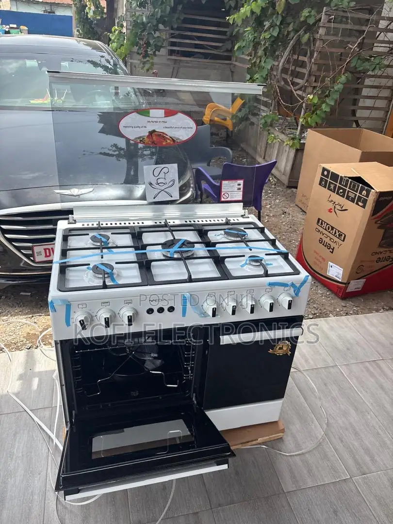 Mediatech 60x90 White Gas Cooker Built for Comfort Control