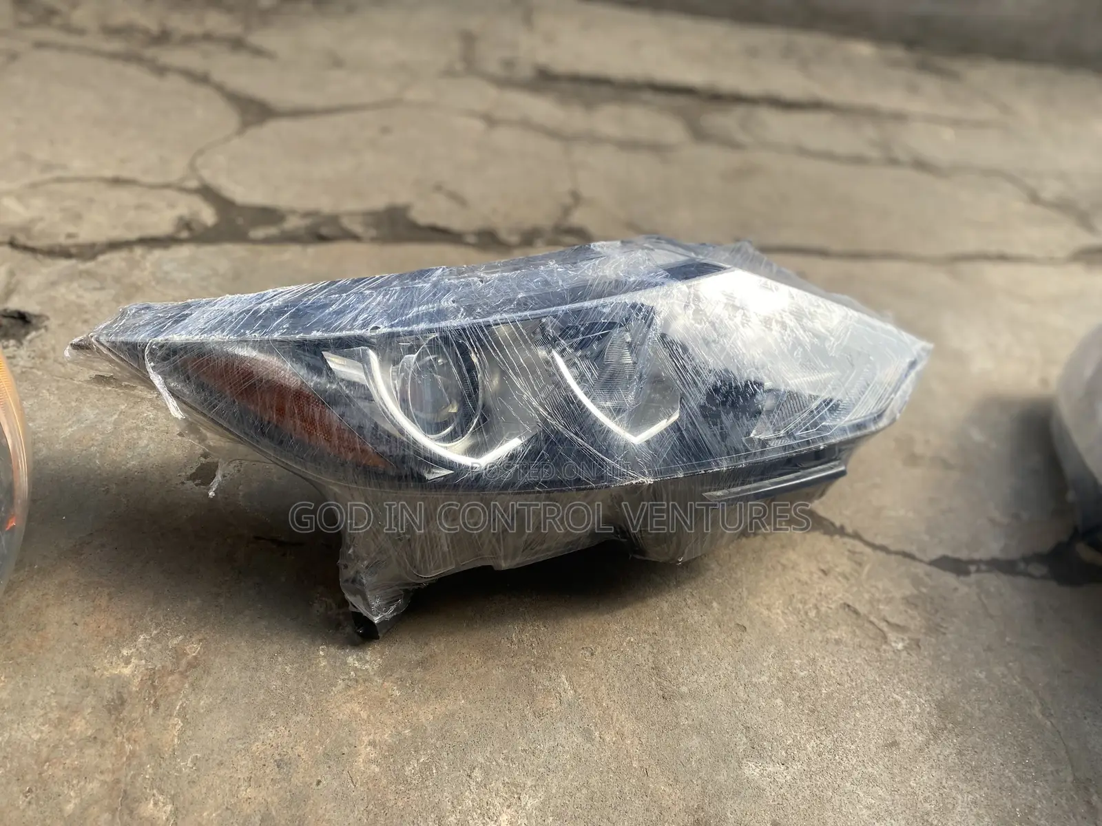 Nissan Rogue 2018 Sports Headlight Pair
