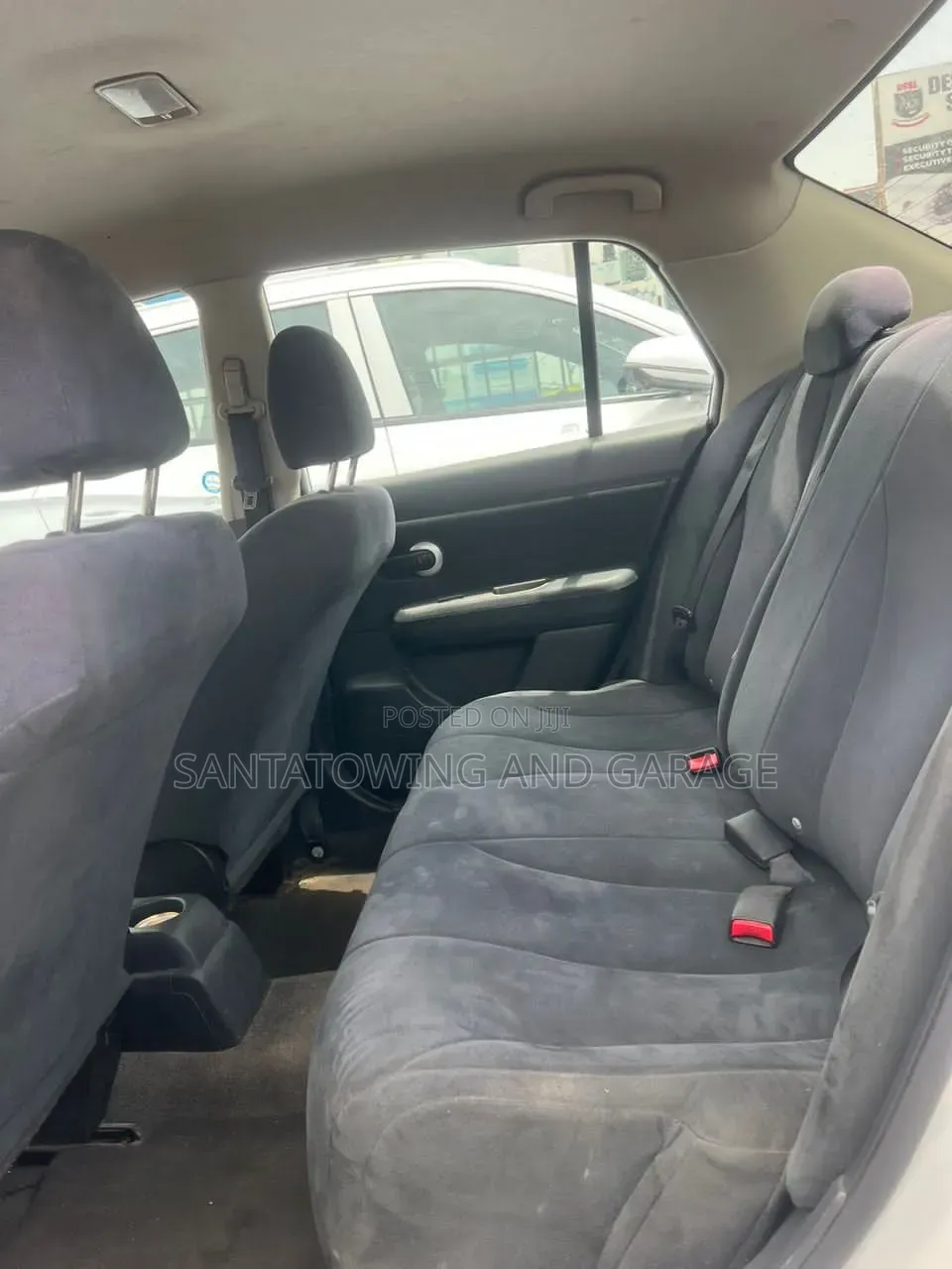Nissan Versa 1.6 S Sedan CVT 2011 White
