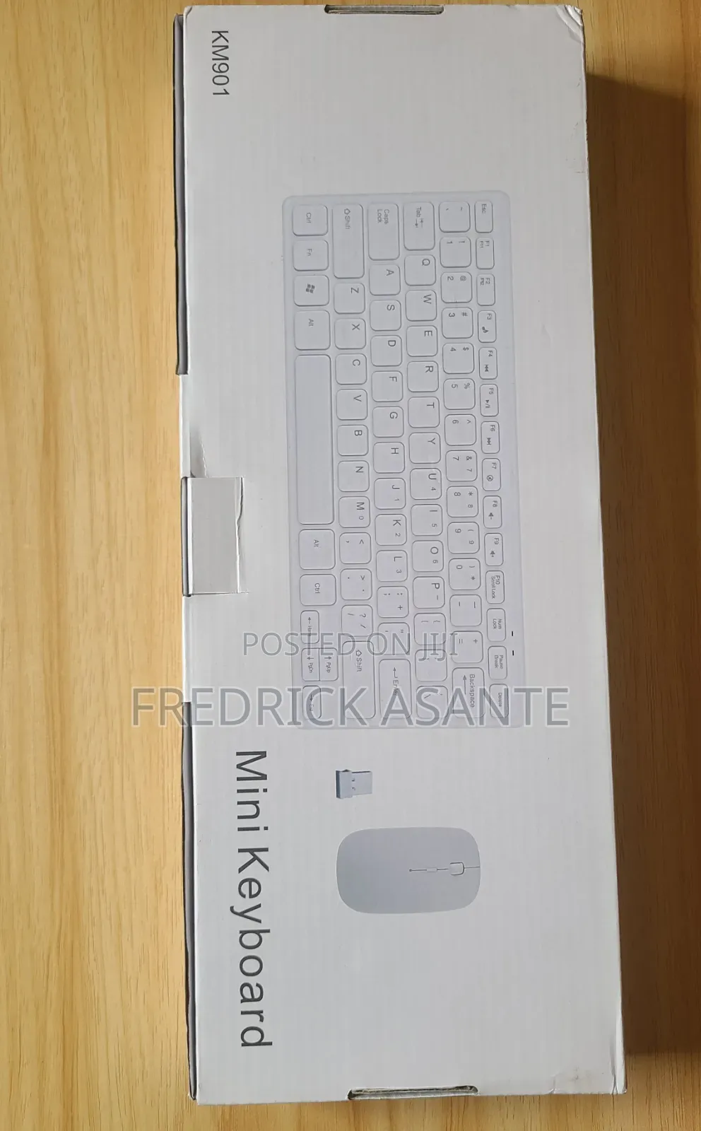 Mini Wireless Keyboard and Mouse