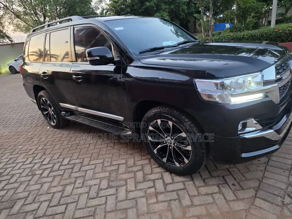 Toyota Land Cruiser 4.5 V8 VXR 2014 Black