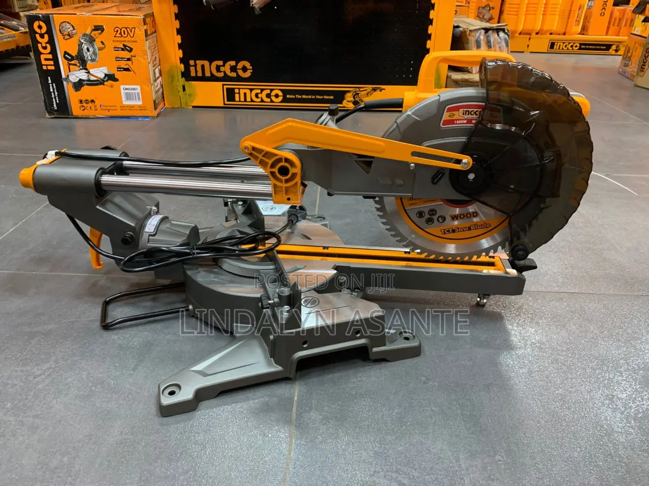 Mitre Saw 1800w - Bm2s180017