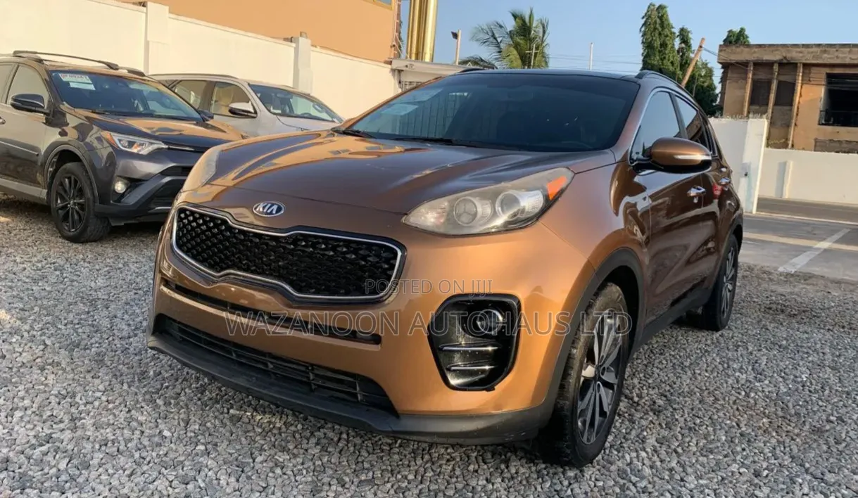 Kia Sportage LX AWD 2018 Gold