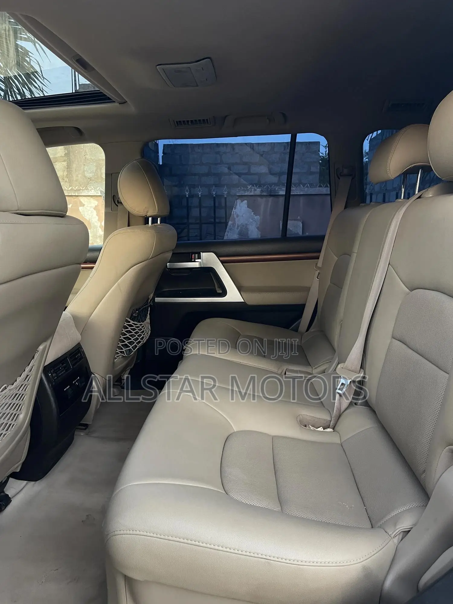 Toyota Land Cruiser 4.0 V6 GX-R 2011 White